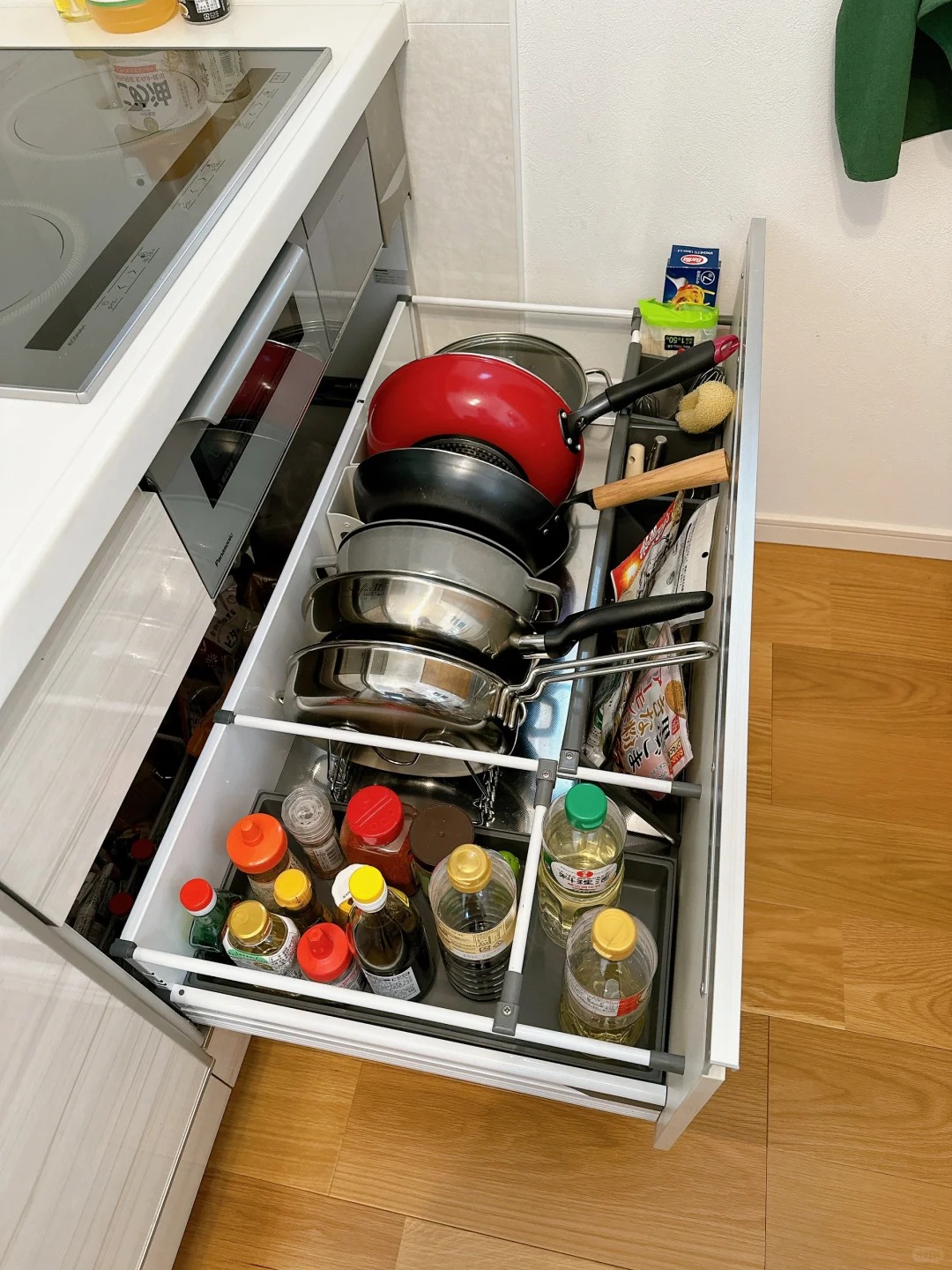 Từng thấy mẹo dọn bếp của người trung niên quá cầu kỳ, làm theo mới hiểu: Bếp sạch lâu nhờ 5 cách rất đơn giản- Ảnh 3.