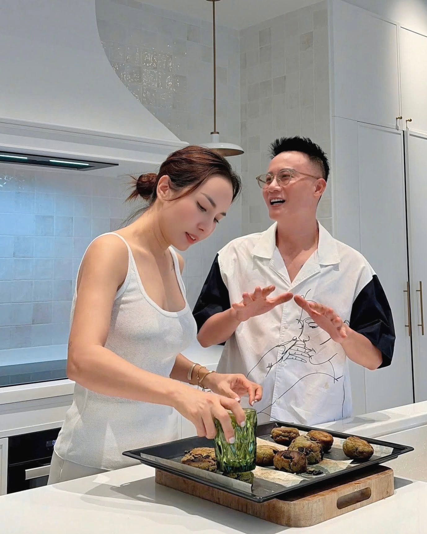 Nam nghệ sĩ Việt cưới vợ miền T&acirc;y, sở hữu biệt thự nh&agrave; vườn rộng 500m&sup2; - Ảnh 17.