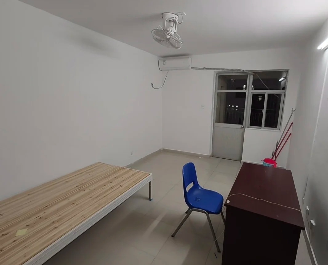 Nh&acirc;n vi&ecirc;n tiết kiệm được 565 triệu khi thu&ecirc; ph&ograve;ng trọ trong c&ocirc;ng ty 1 triệu/th&aacute;ng trong suốt 4 năm- Ảnh 2.