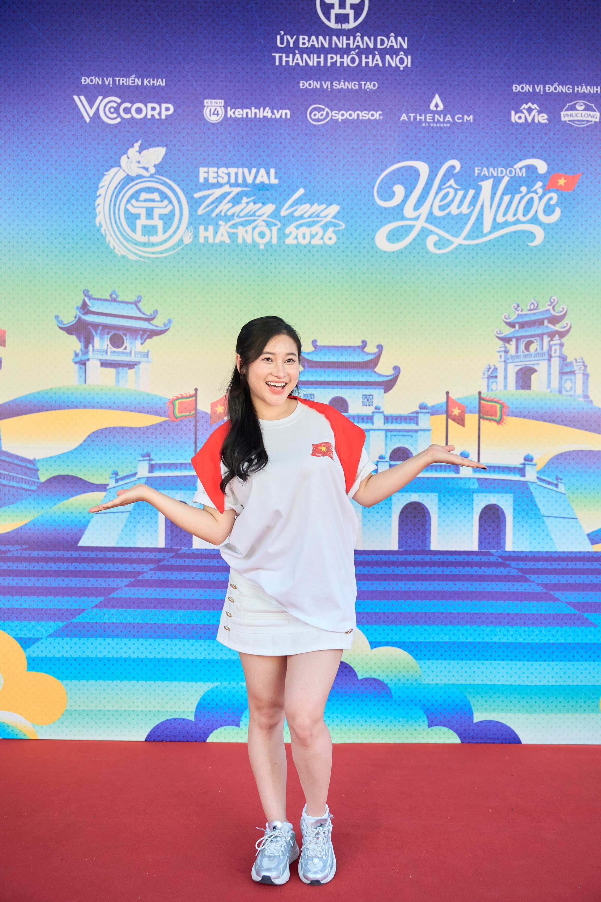 Nhìn lại 2 ngày cuối tuần tại Booth Fandom Yêu Nước: Dàn KOL đổ bộ, Văn Mai Hương - Đỗ Hoàng Hiệp giao lưu cực nhiệt- Ảnh 4.