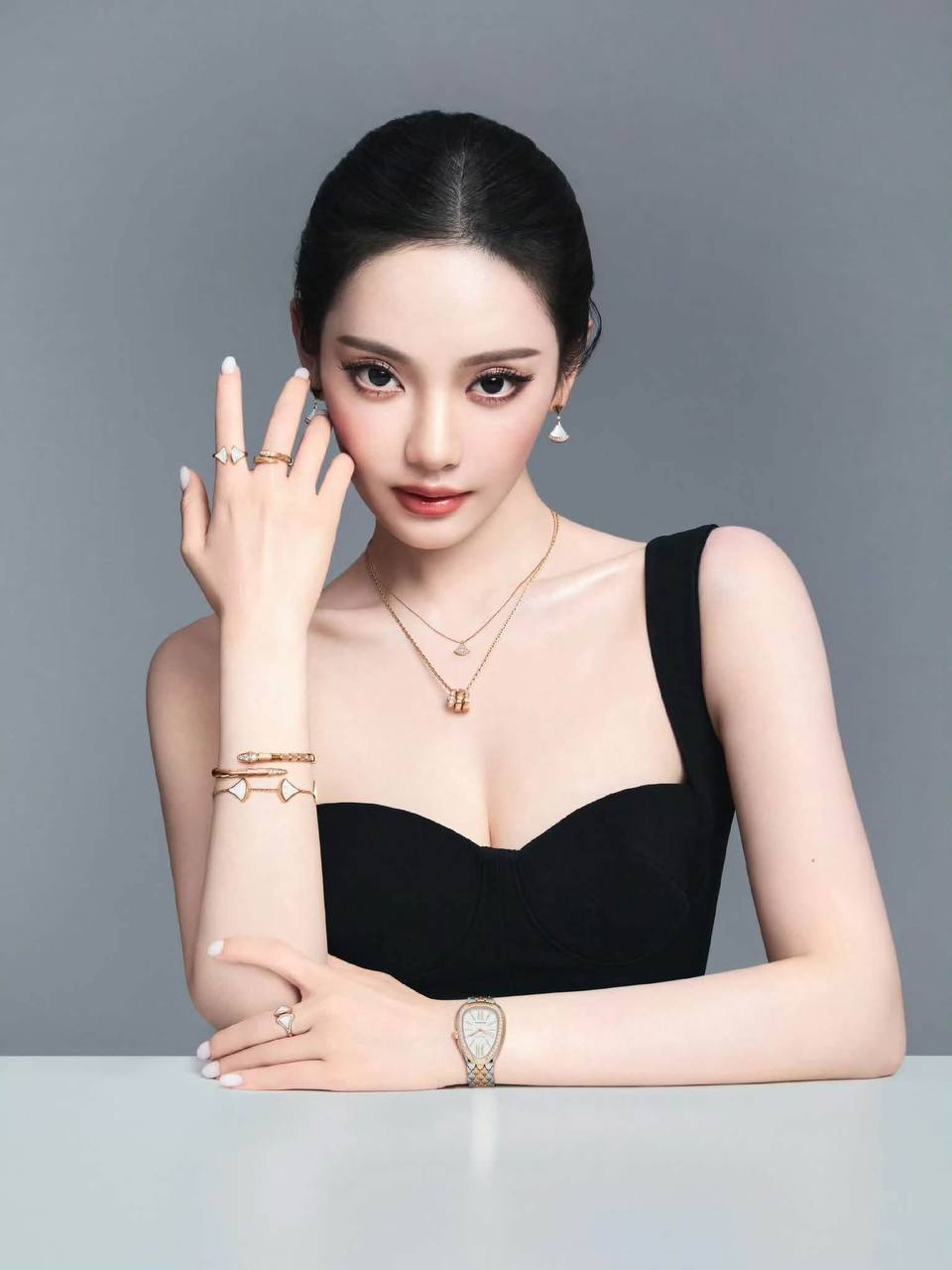 “Bản sao Jennie” thay thế Triệu Lộ Tư- Ảnh 2.