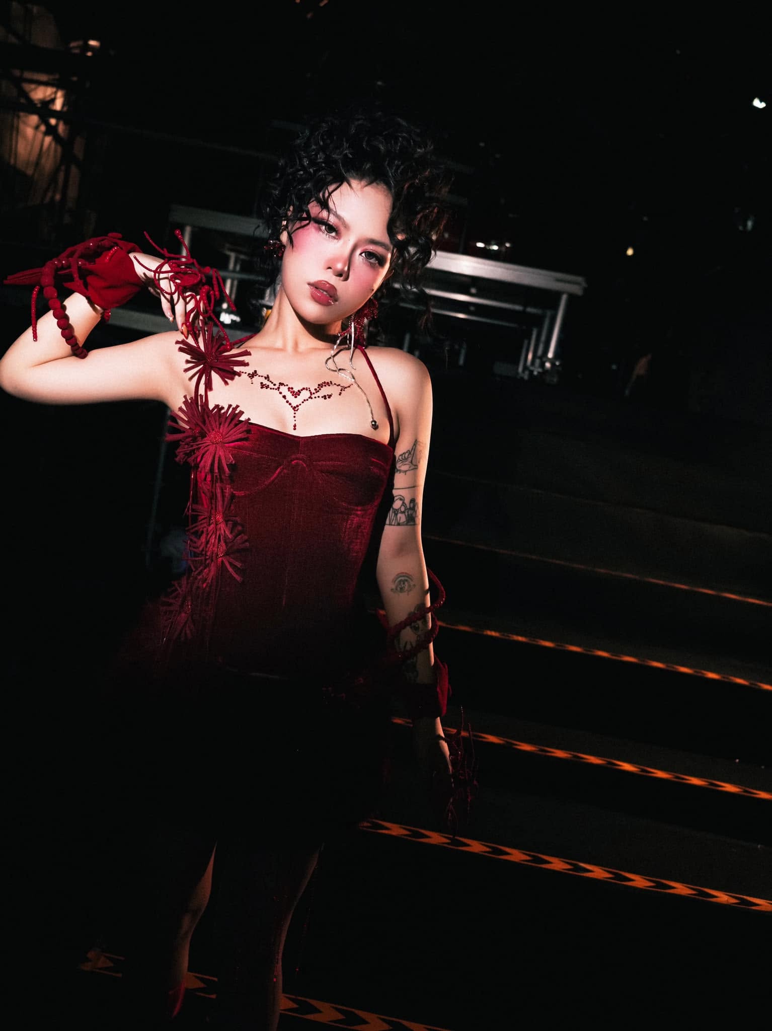 Nữ ca sĩ xuất th&acirc;n chuy&ecirc;n Amsterdam H&agrave; Nội thi Đại học đỗ trường Y, đi h&aacute;t&nbsp;c&oacute; album được quốc tế ca ngợi- Ảnh 9.