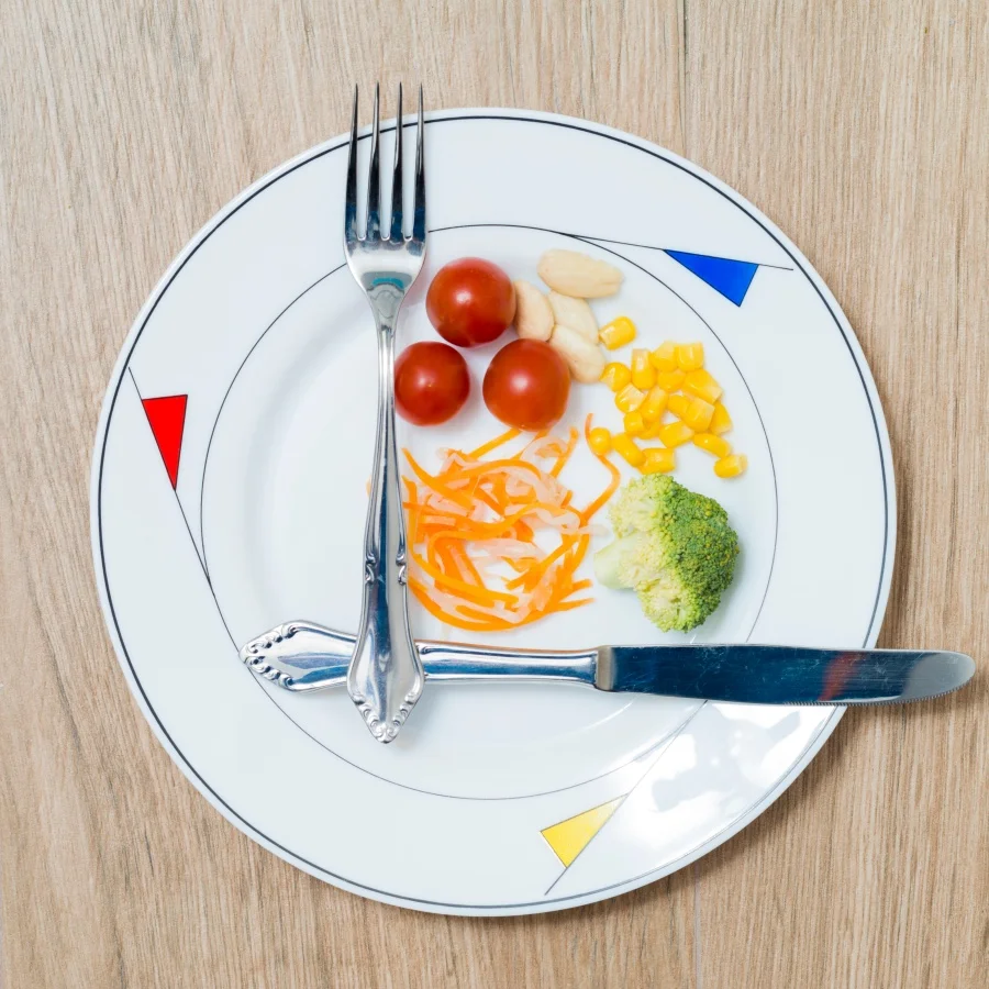Tin vui: Kh&ocirc;ng cần &ldquo;&eacute;p c&acirc;n&rdquo; bằng 16:8, keto hay cắt tinh bột, đ&acirc;y mới l&agrave; c&aacute;ch giảm c&acirc;n dễ duy tr&igrave; hơn- Ảnh 3.