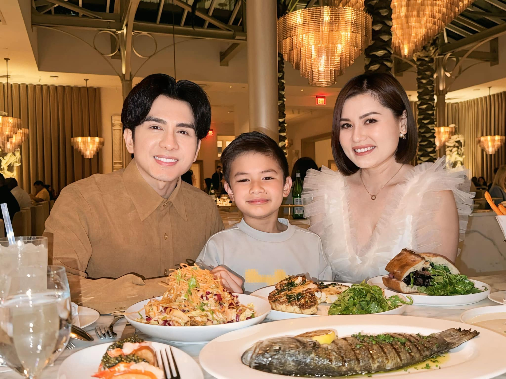 Nam ca sĩ đ&igrave;nh đ&aacute;m h&agrave;ng đầu sắp đi b&aacute;n c&agrave; ph&ecirc; ở đường Th&acirc;n Cảnh V&acirc;n, TP Bắc Ninh- Ảnh 5.