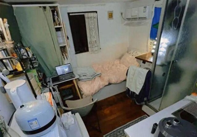 Ph&aacute;t hiện ph&ograve;ng trọ 5㎡ gi&aacute; thu&ecirc; 15,5 triệu đồng- Ảnh 1.