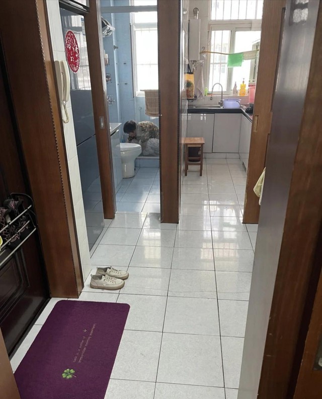 Cụ b&agrave; 75 tuổi sống một m&igrave;nh trong căn nh&agrave; nhỏ: Tự lo từng bữa cơm, b&igrave;nh y&ecirc;n gi&agrave; đi, kh&ocirc;ng l&agrave;m phiền con ch&aacute;u- Ảnh 13.