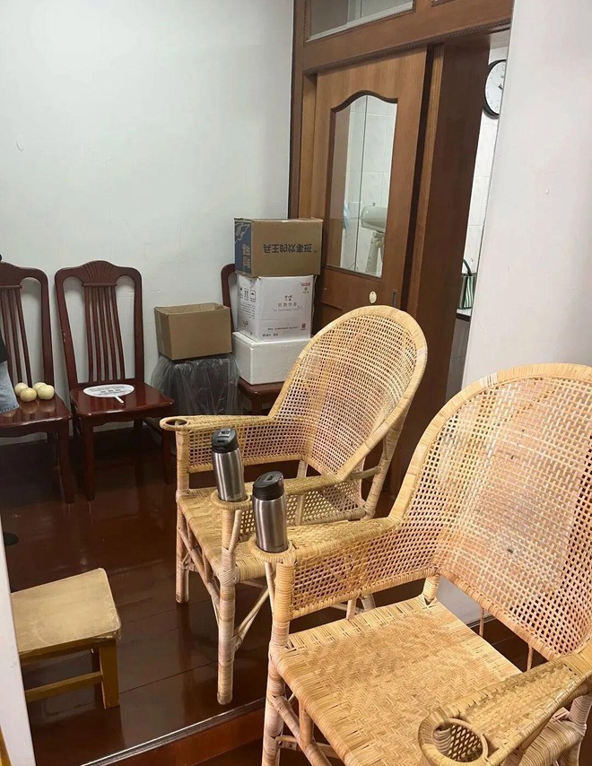 Cụ b&agrave; 75 tuổi sống một m&igrave;nh trong căn nh&agrave; nhỏ: Tự lo từng bữa cơm, b&igrave;nh y&ecirc;n gi&agrave; đi, kh&ocirc;ng l&agrave;m phiền con ch&aacute;u- Ảnh 10.