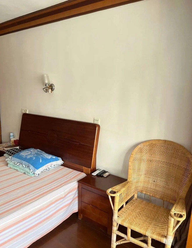 Cụ b&agrave; 75 tuổi sống một m&igrave;nh trong căn nh&agrave; nhỏ: Tự lo từng bữa cơm, b&igrave;nh y&ecirc;n gi&agrave; đi, kh&ocirc;ng l&agrave;m phiền con ch&aacute;u- Ảnh 9.
