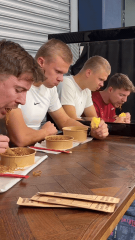 Haaland lại tạo "meme" mới gây sốt, tự giật mình bởi chính chính - Ảnh 1.
