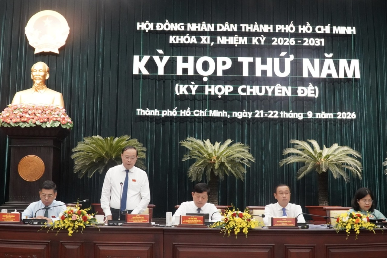 TP Hồ Chí Minh đưa bác sĩ bệnh viện lớn về trạm y tế, miễn phí chạy thận cho người nghèo - Ảnh 1.
