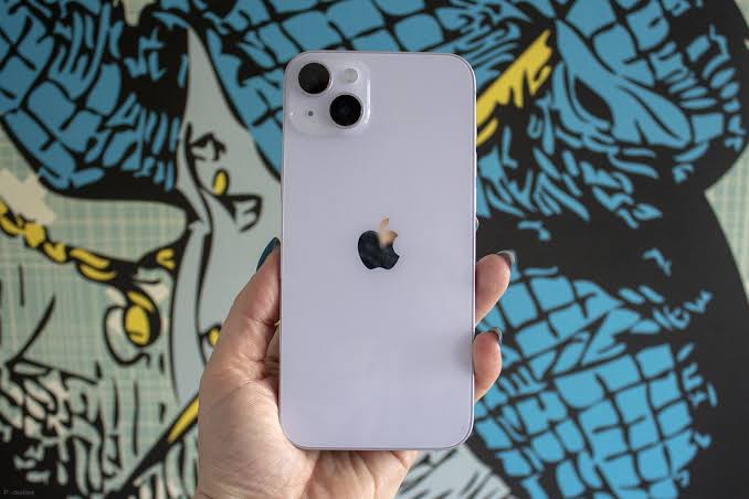 5 chiếc iPhone cũ giảm gi&aacute; mạnh, đ&aacute;ng mua nhất sau khi iPhone 18 Pro Max ra mắt - Ảnh 4.
