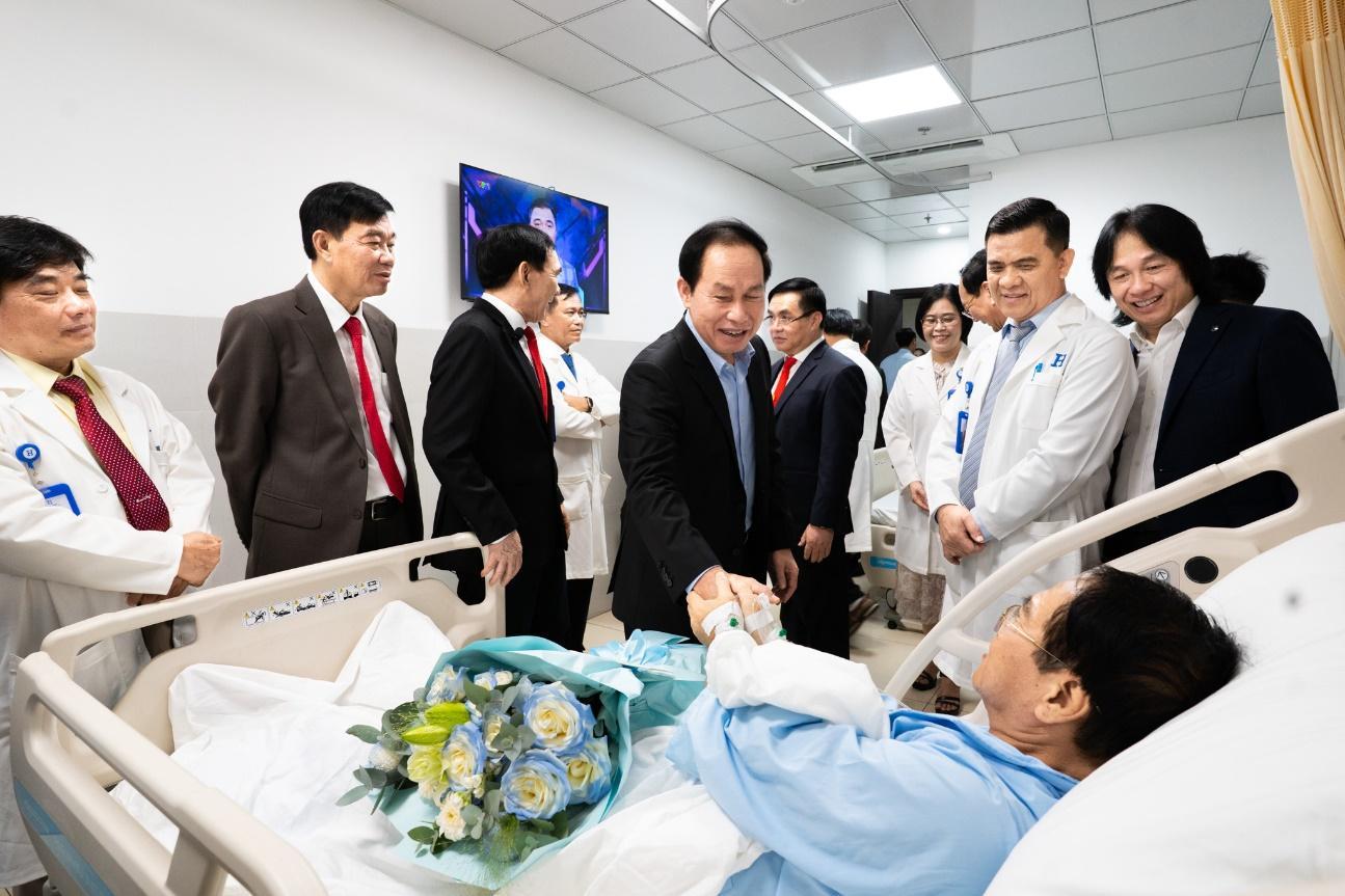 Tập đoàn Nguyễn Hoàng mở rộng sang y tế: Khánh thành bệnh viện đại học tại TP.HCM - Ảnh 2.