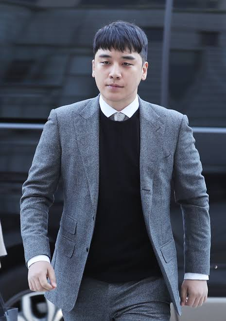 Thời sự H&agrave;n tung CCTV "vả mặt" Seungri trong vụ bị điều tra h&agrave;nh hung người kh&aacute;c, phen n&agrave;y kh&oacute; cứu- Ảnh 6.
