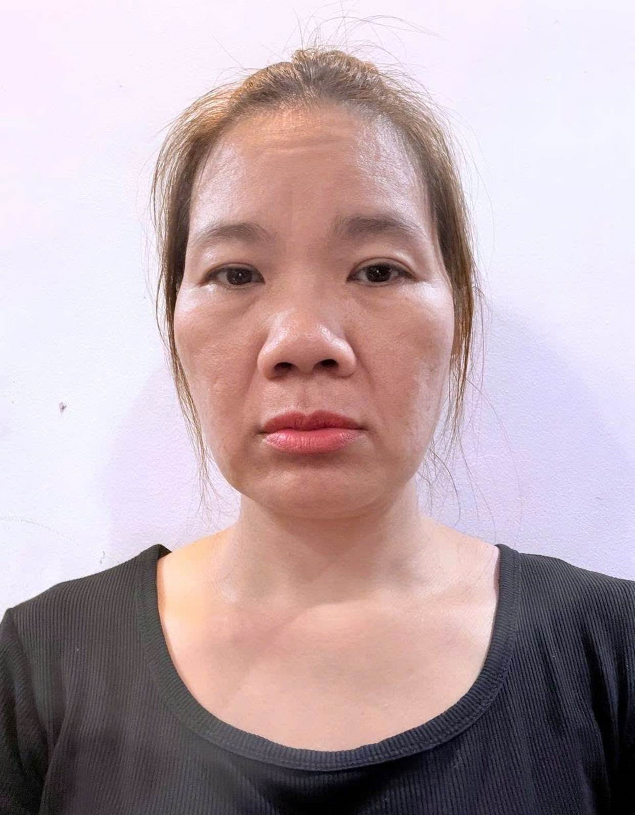 Ra quyết định khởi tố Tạ Thị Yến SN 1979 - Ảnh 1.