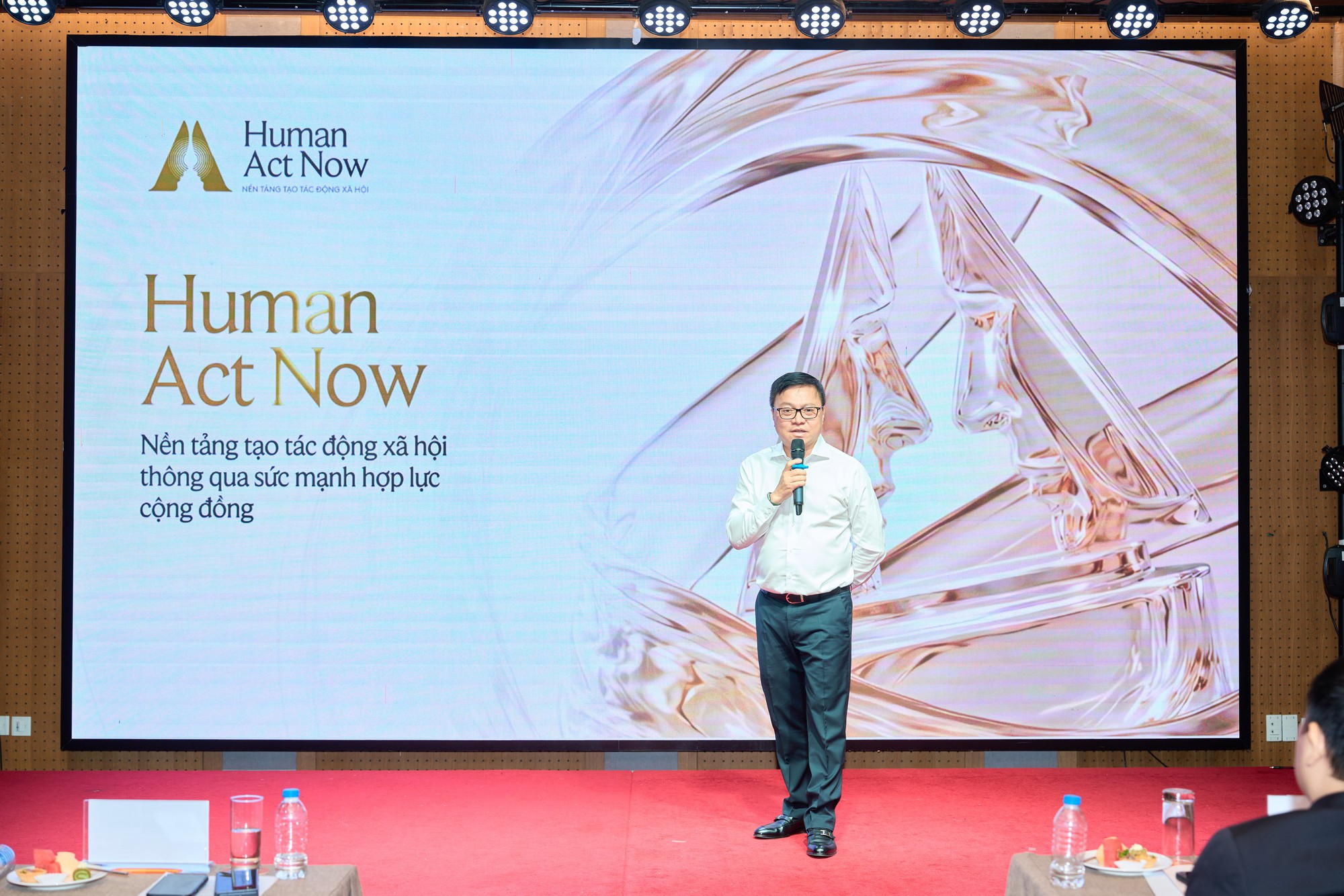Human Act Prize 2026: Kh&ocirc;ng cần chờ c&oacute; vị thế hay đủ điều kiện mới h&agrave;nh động, mỗi việc nhỏ h&ocirc;m nay sẽ l&agrave; tiền đề cho những đ&oacute;ng g&oacute;p trong tương lai - Ảnh 5.