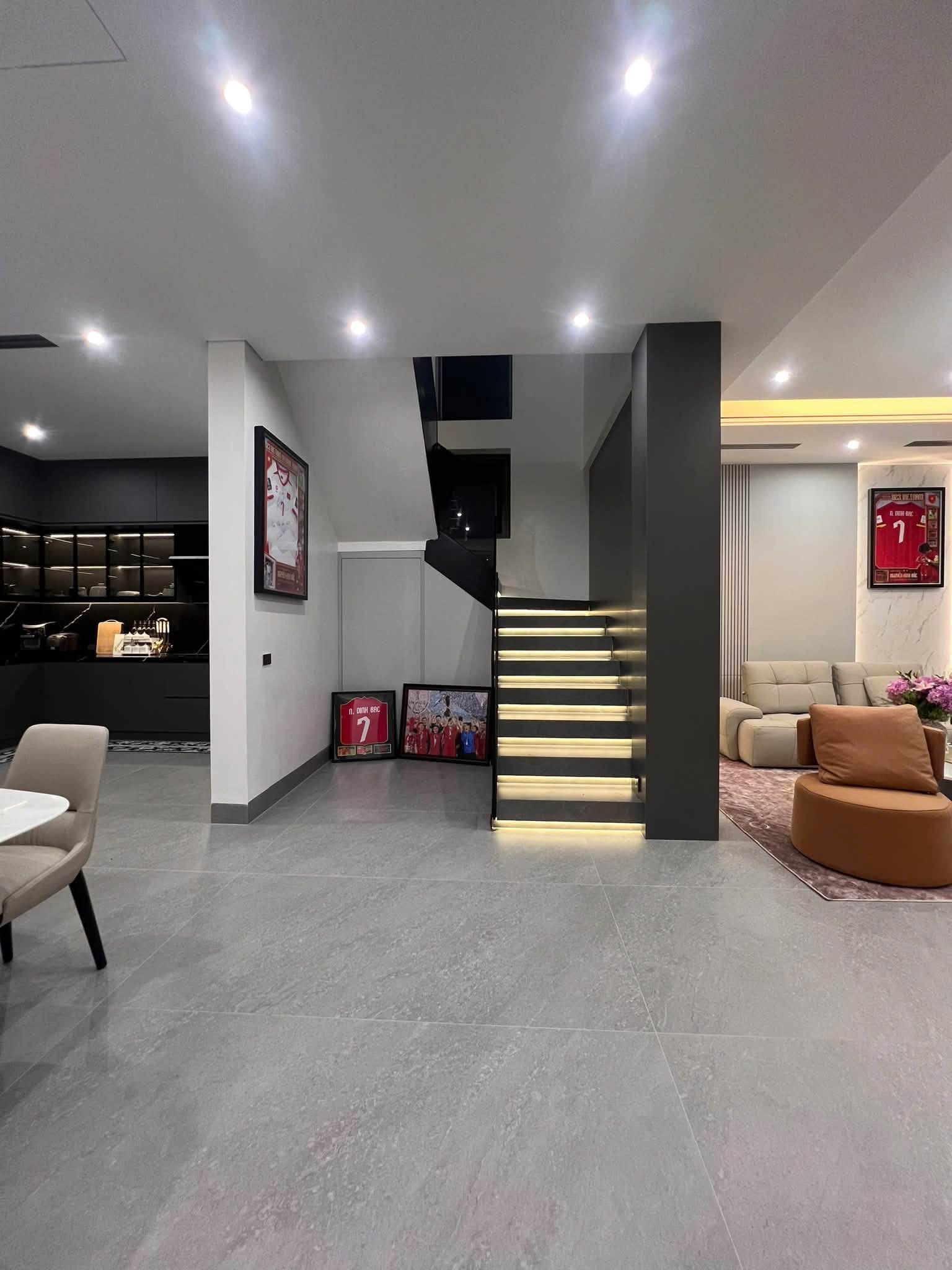 Mức lương của Đ&igrave;nh Bắc - Ảnh 5.