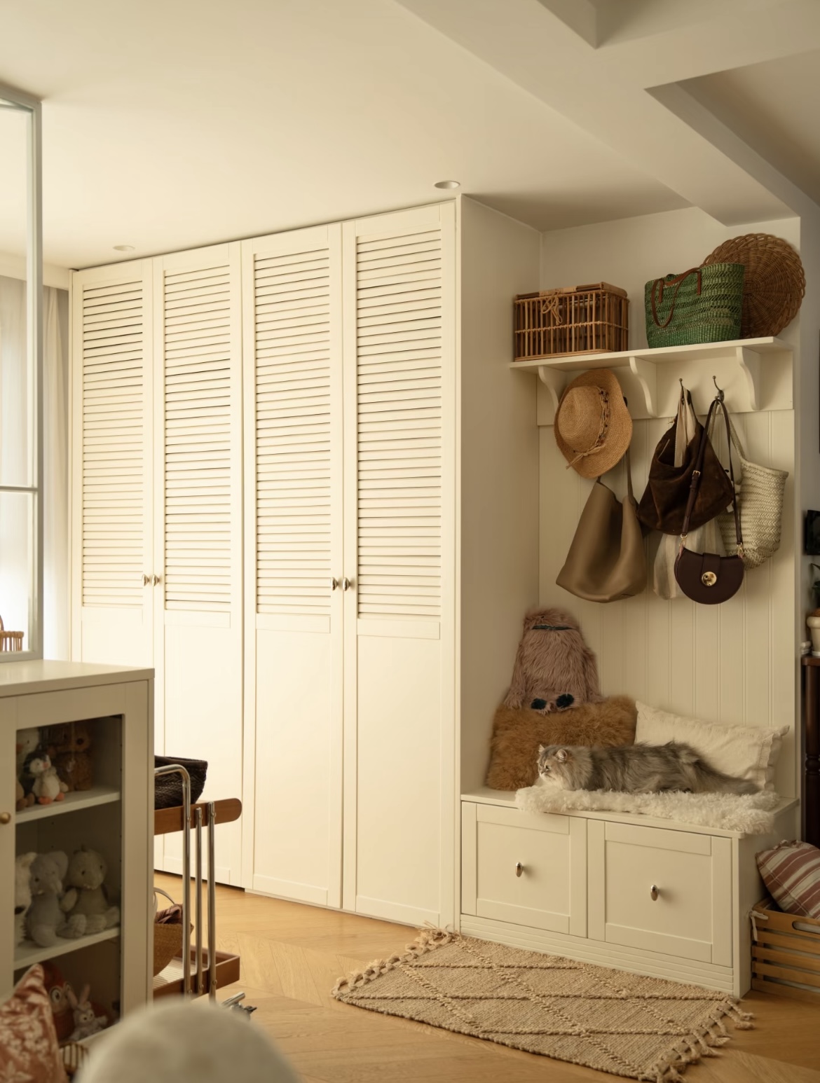 36 tuổi, độc th&acirc;n v&agrave; sống một m&igrave;nh trong căn hộ 150m&sup2;: Ng&ocirc;i nh&agrave; khiến nhiều người nhận ra ở một m&igrave;nh vẫn c&oacute; thể rất đủ đầy- Ảnh 3.