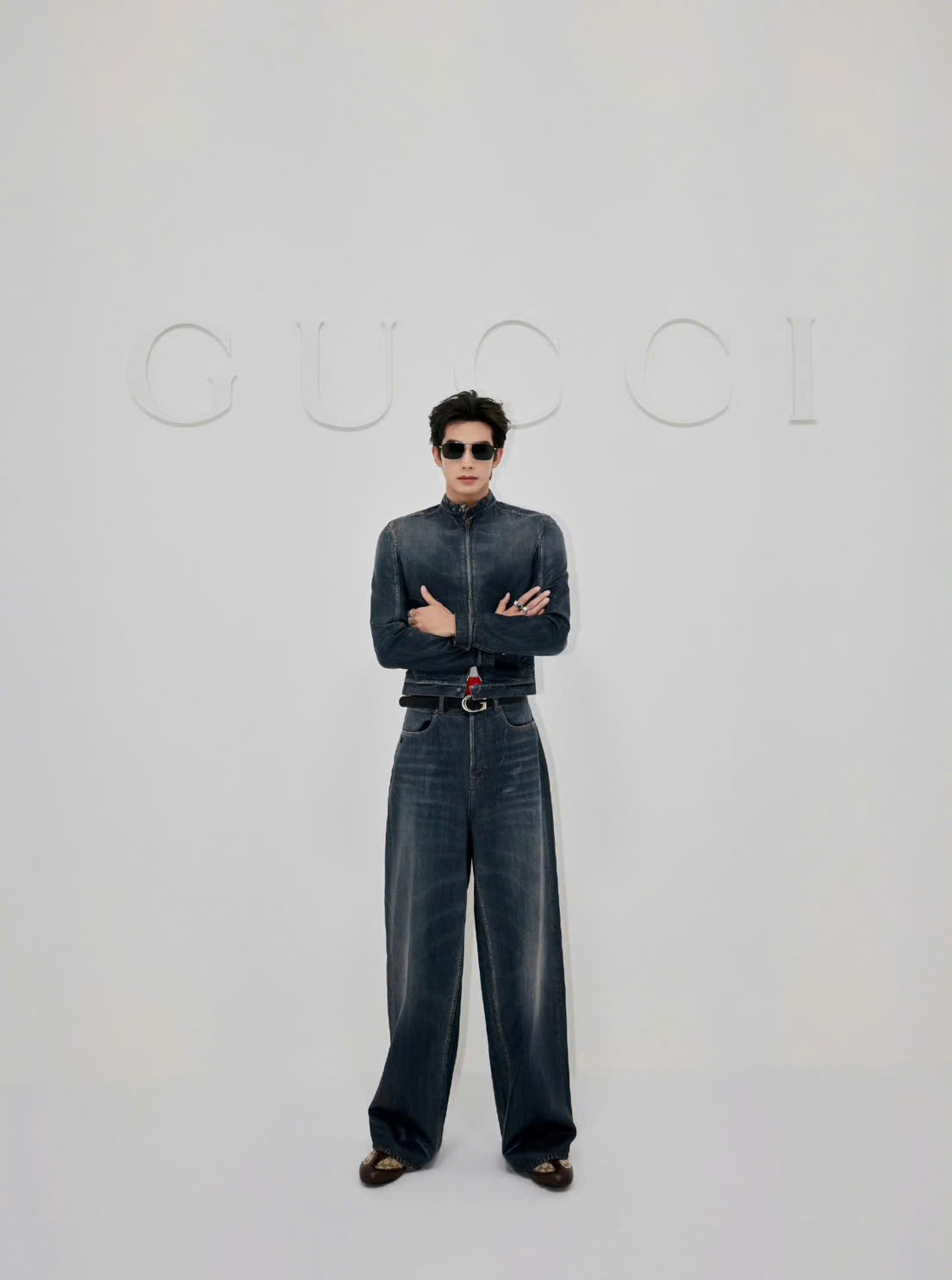 &ldquo;Bộ tứ&rdquo; sao Trung đi fashion week sang nhất l&uacute;c n&agrave;y: T&igrave;nh cũ Tỉnh B&aacute;ch Nhi&ecirc;n với Điền Hi Vi thi nhau slay!- Ảnh 2.