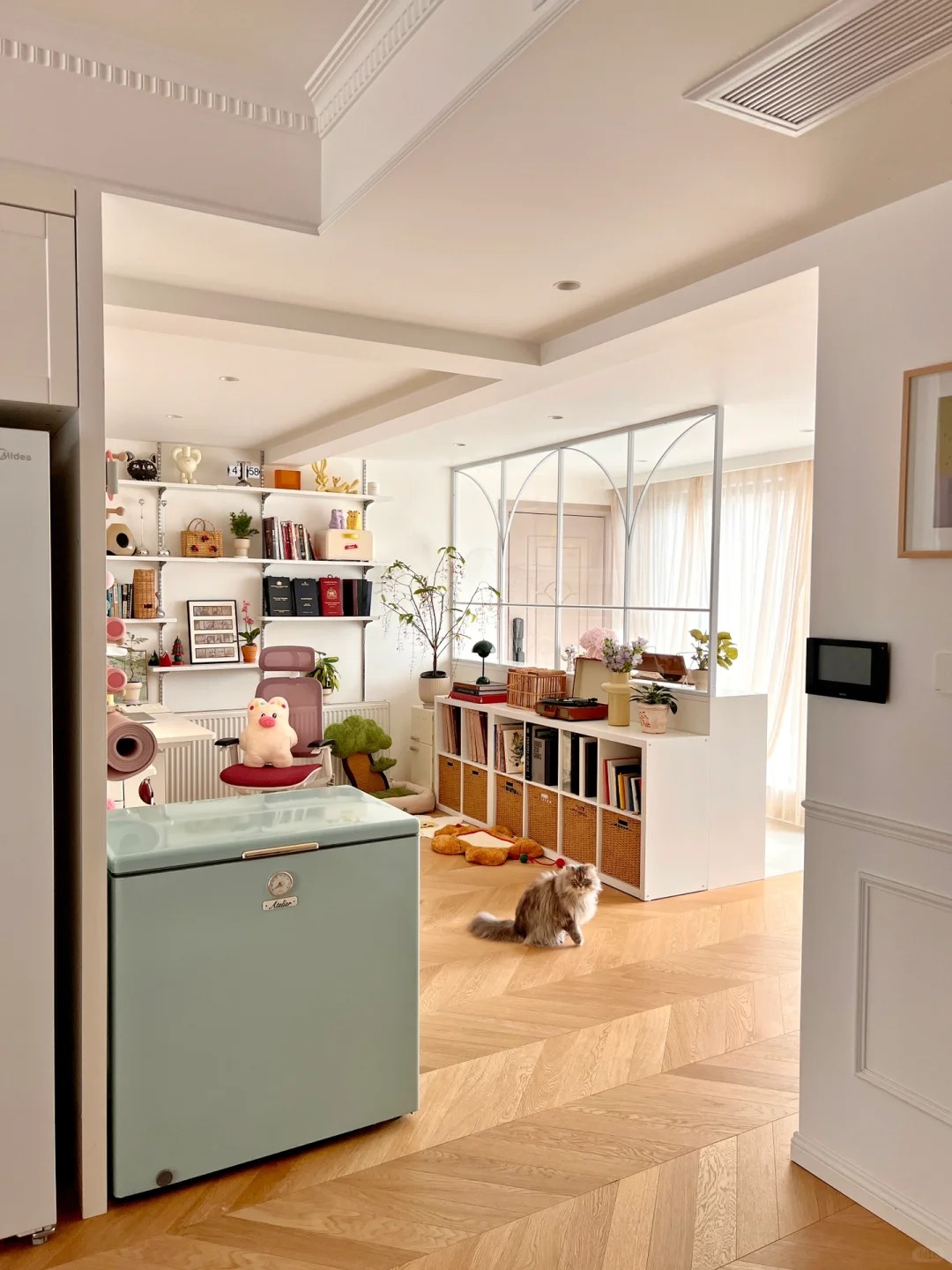 36 tuổi, độc th&acirc;n v&agrave; sống một m&igrave;nh trong căn hộ 150m&sup2;: Ng&ocirc;i nh&agrave; khiến nhiều người nhận ra ở một m&igrave;nh vẫn c&oacute; thể rất đủ đầy- Ảnh 4.