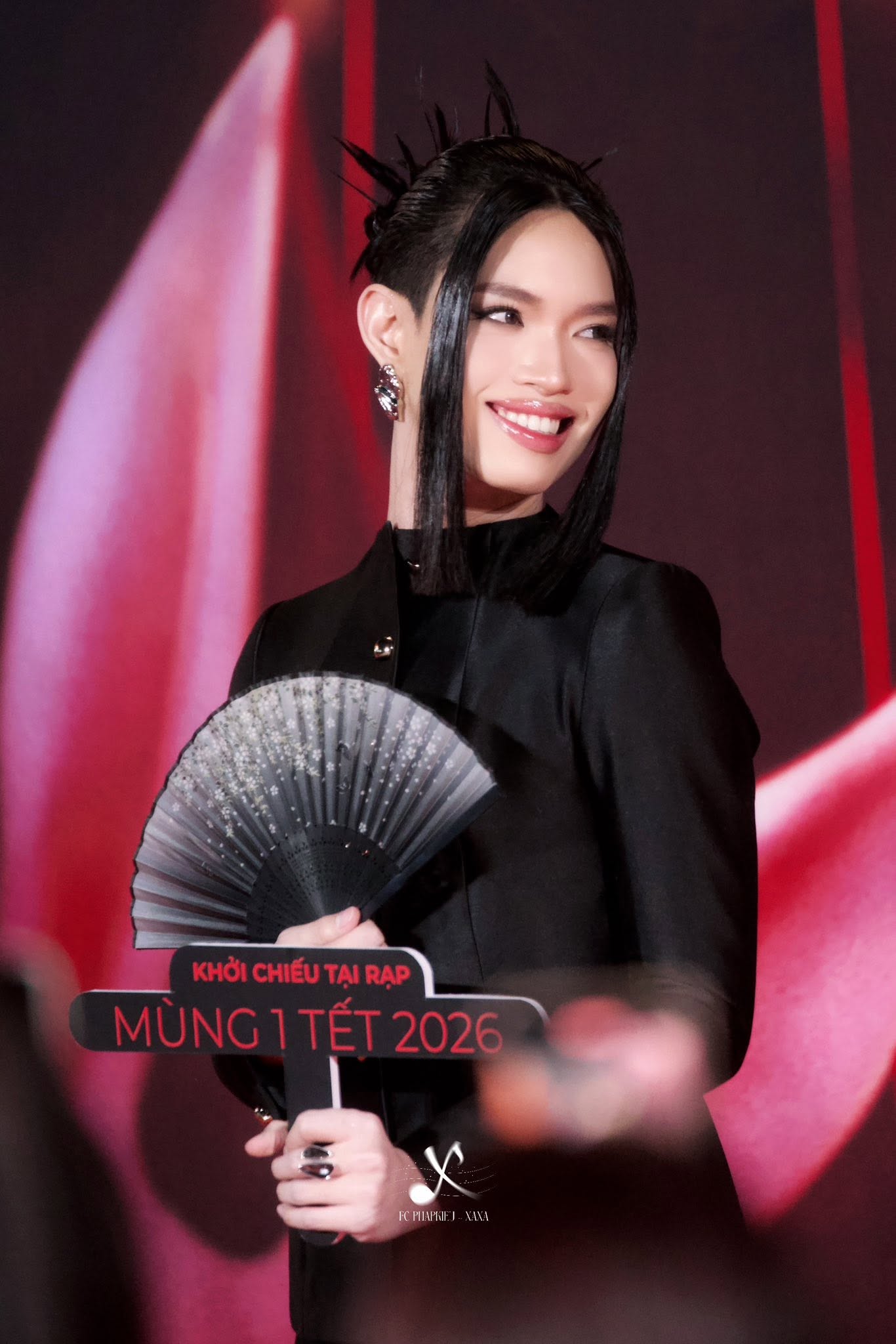Lộ hint loạt diễn vi&ecirc;n phim Tết của Trấn Th&agrave;nh: B&iacute;ch Phương - Uyển &Acirc;n so k&egrave;o visual, ph&aacute;t hiện th&ecirc;m 2 trai đẹp cực phẩm?- Ảnh 7.