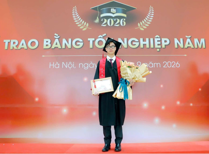 Nam sinh tốt nghiệp Xuất sắc Đại học Ngoại thương, 5 kỳ li&ecirc;n tiếp nhận học bổng- Ảnh 1.