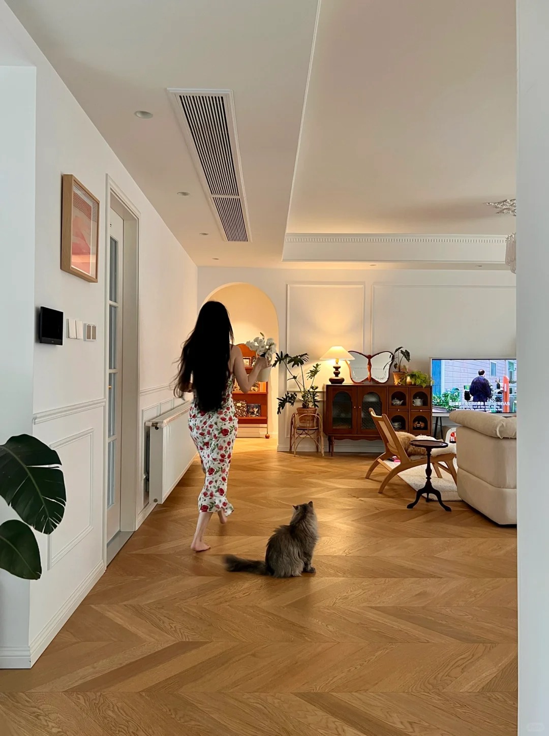 36 tuổi, độc th&acirc;n v&agrave; sống một m&igrave;nh trong căn hộ 150m&sup2;: Ng&ocirc;i nh&agrave; khiến nhiều người nhận ra ở một m&igrave;nh vẫn c&oacute; thể rất đủ đầy- Ảnh 1.