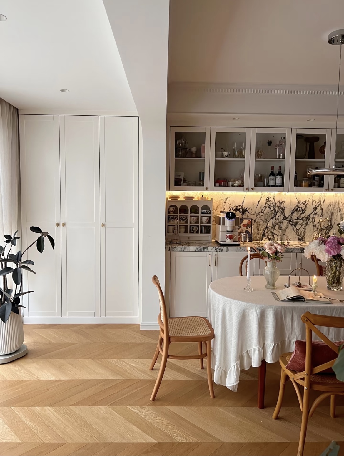36 tuổi, độc th&acirc;n v&agrave; sống một m&igrave;nh trong căn hộ 150m&sup2;: Ng&ocirc;i nh&agrave; khiến nhiều người nhận ra ở một m&igrave;nh vẫn c&oacute; thể rất đủ đầy- Ảnh 14.