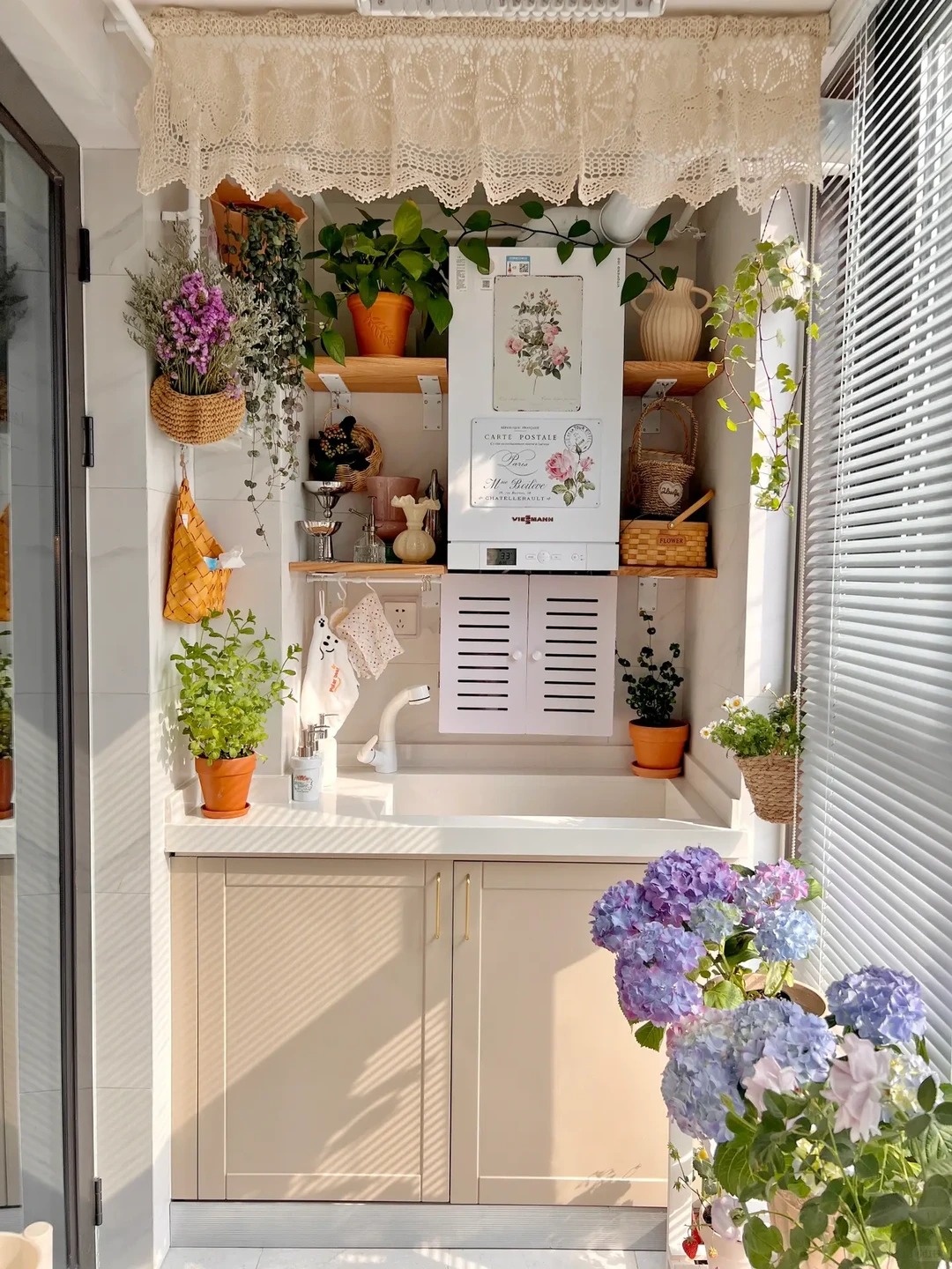 36 tuổi, độc th&acirc;n v&agrave; sống một m&igrave;nh trong căn hộ 150m&sup2;: Ng&ocirc;i nh&agrave; khiến nhiều người nhận ra ở một m&igrave;nh vẫn c&oacute; thể rất đủ đầy- Ảnh 25.