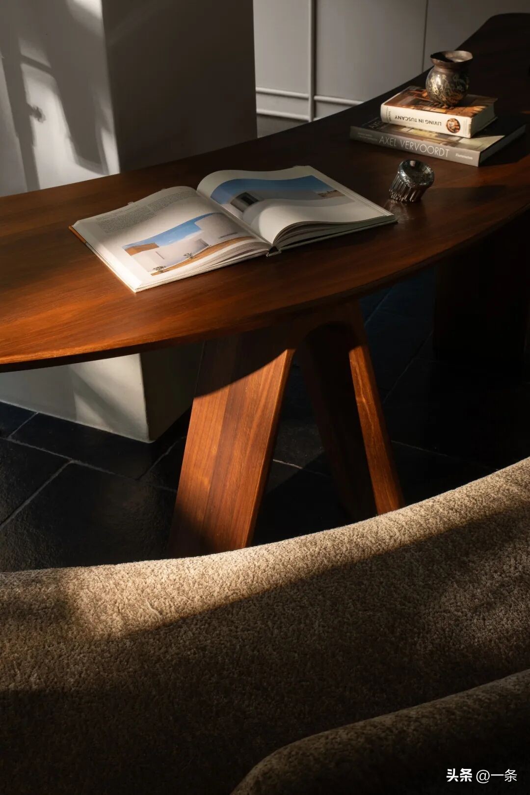 Sau khi gi&aacute; nh&agrave; giảm mạnh, cặp vợ chồng quyết định kh&ocirc;ng b&aacute;n nữa: Họ biến căn nh&agrave; 300m&sup2; th&agrave;nh &ldquo;bước đệm&rdquo; cho tuổi 40- Ảnh 12.