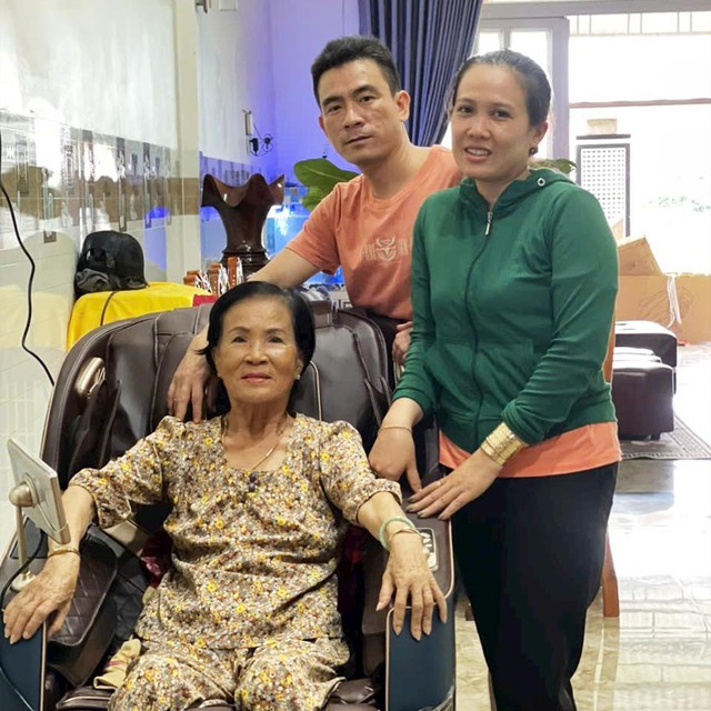 Lời khuy&ecirc;n khi mua ghế massage- Ảnh 1.