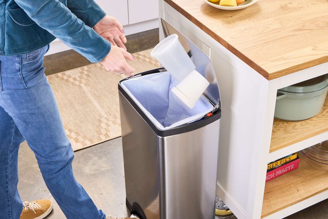 Đặt th&ugrave;ng r&aacute;c ở đ&acirc;u trong nh&agrave; để kh&ocirc;ng "chặn" t&agrave;i lộc? Vị tr&iacute; nhiều gia đ&igrave;nh hay để sai- Ảnh 3.