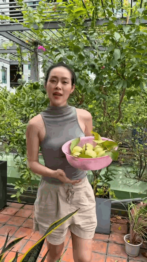 Mỹ nh&acirc;n Việt 33 tuổi l&agrave;m mẹ đơn th&acirc;n, sống c&ugrave;ng con trai trong ng&ocirc;i nh&agrave; phố 100m&sup2;- Ảnh 5.