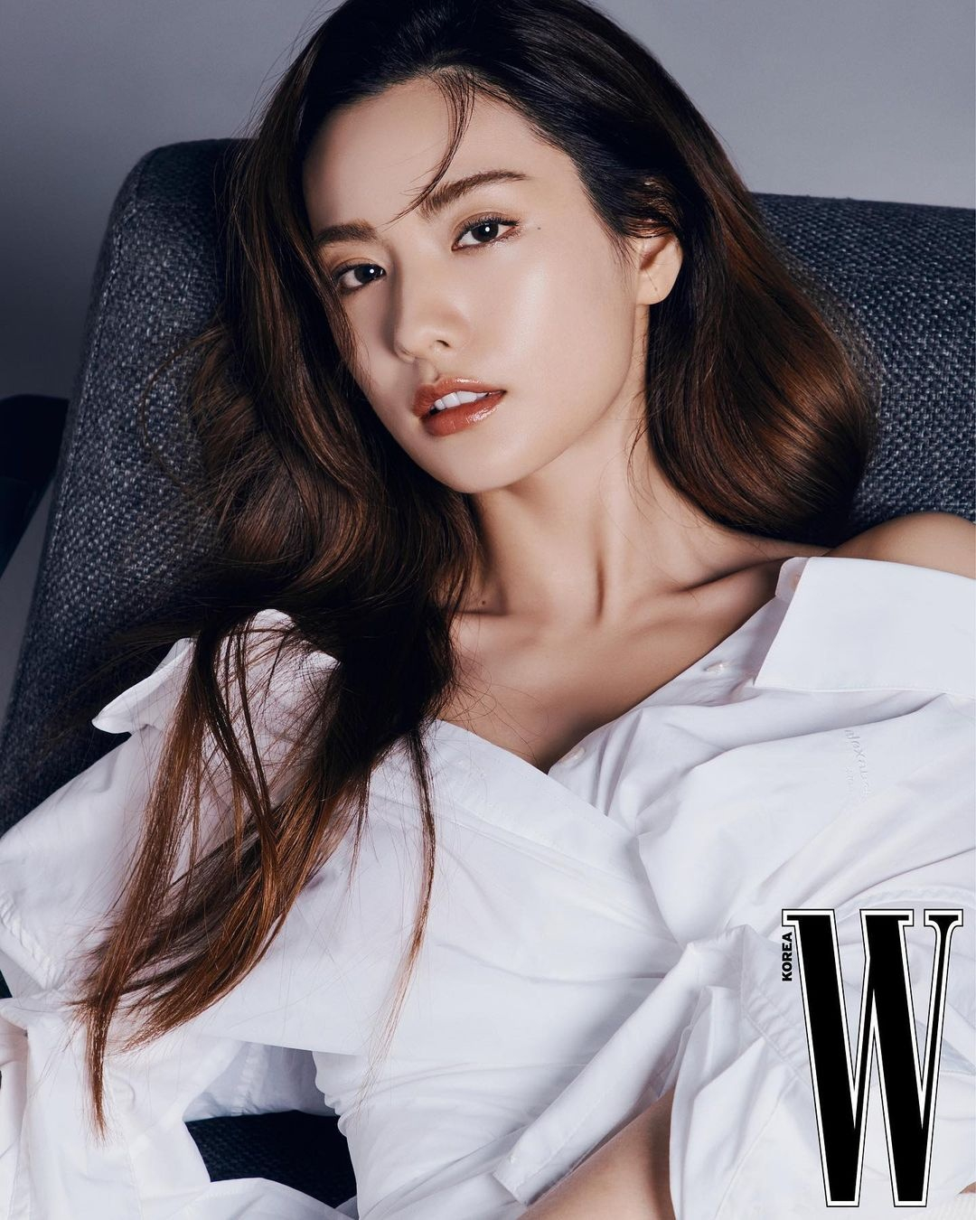 Mỹ nh&acirc;n showbiz c&oacute; gương mặt đẹp nhất thế giới lộ diện sau lời xin lỗi v&igrave; ti&ecirc;m m&ocirc;i: B&aacute;o H&agrave;n ch&ecirc; bai hết lời!- Ảnh 5.