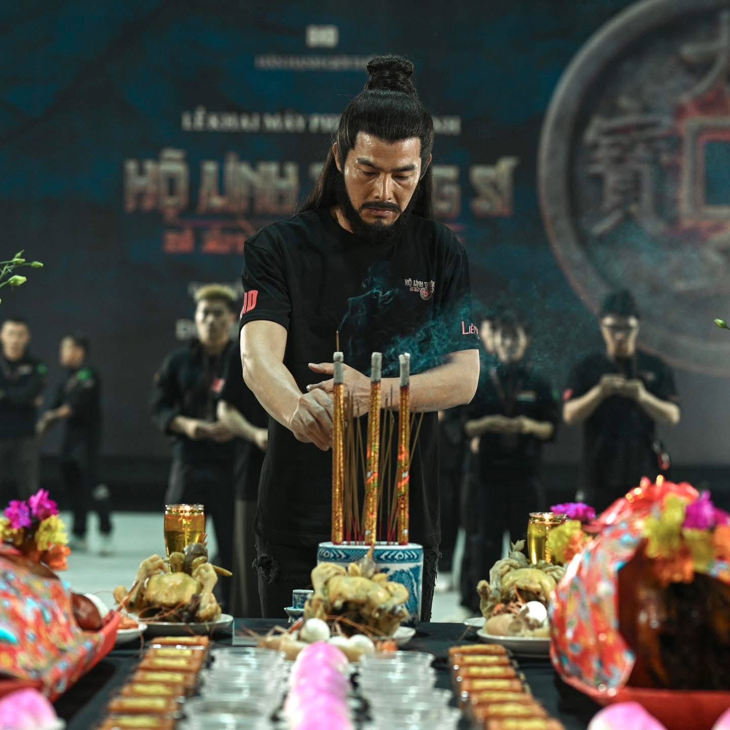 Nam diễn vi&ecirc;n Việt đ&oacute;ng phim tranh giải Oscar, m&agrave;n trở lại hậu vỡ nợ 20 tỷ- Ảnh 2.