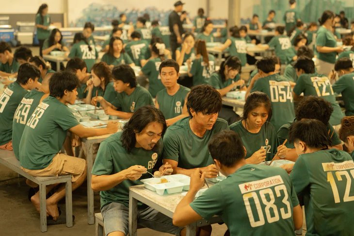 Qu&aacute; nể diễn vi&ecirc;n Trại Bu&ocirc;n Người l&agrave; nạn nh&acirc;n thật tự chuộc m&igrave;nh trở về, kể chuyện tỉnh bơ nghe m&agrave; x&oacute;t xa- Ảnh 6.