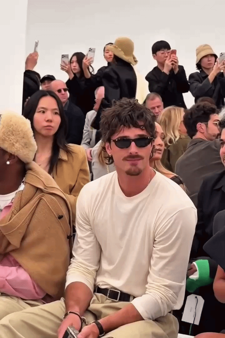 Jacob Elordi muốn "bốc hỏa" v&igrave; Kendall Jenner- Ảnh 5.