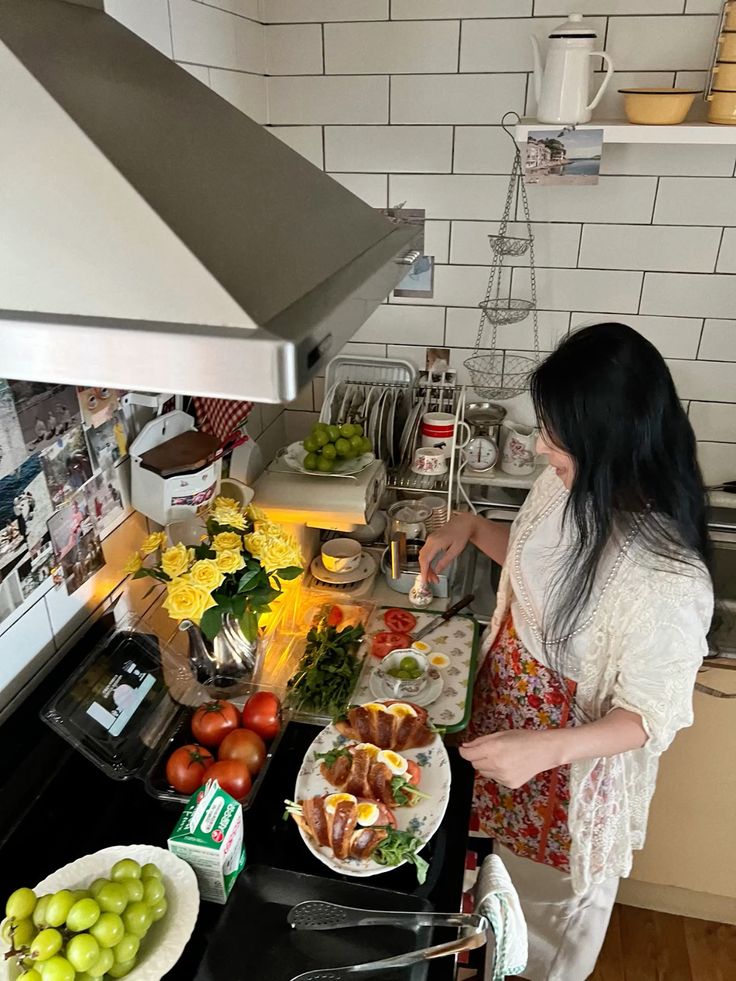 C&ugrave;ng c&oacute; 30 triệu/th&aacute;ng: Nh&agrave; tiết kiệm 8 triệu, nh&agrave; gần như ti&ecirc;u hết, nh&igrave;n bảng chi ti&ecirc;u mới hiểu v&igrave; sao - Ảnh 3.