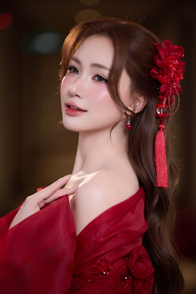 Thu nhập của Ủy vi&ecirc;n Trung ương Hội LHTN Việt Nam, mỗi lần livestream kiếm nửa tỷ- Ảnh 1.