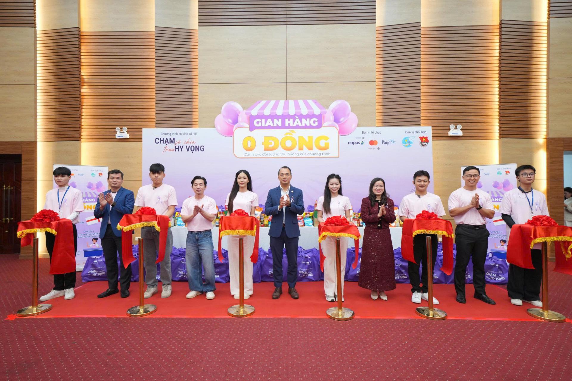 &rlm;NAPAS, Mastercard v&agrave; Payoo mở rộng chương tr&igrave;nh tầm so&aacute;t ung thư cho phụ nữ yếu thế v&agrave; d&acirc;n tộc thiểu số&rlm; - Ảnh 1.