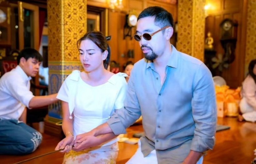 Bùng nổ tin “ngọc nữ phông bạt” đã cưới bí mật và mang thai- Ảnh 3.