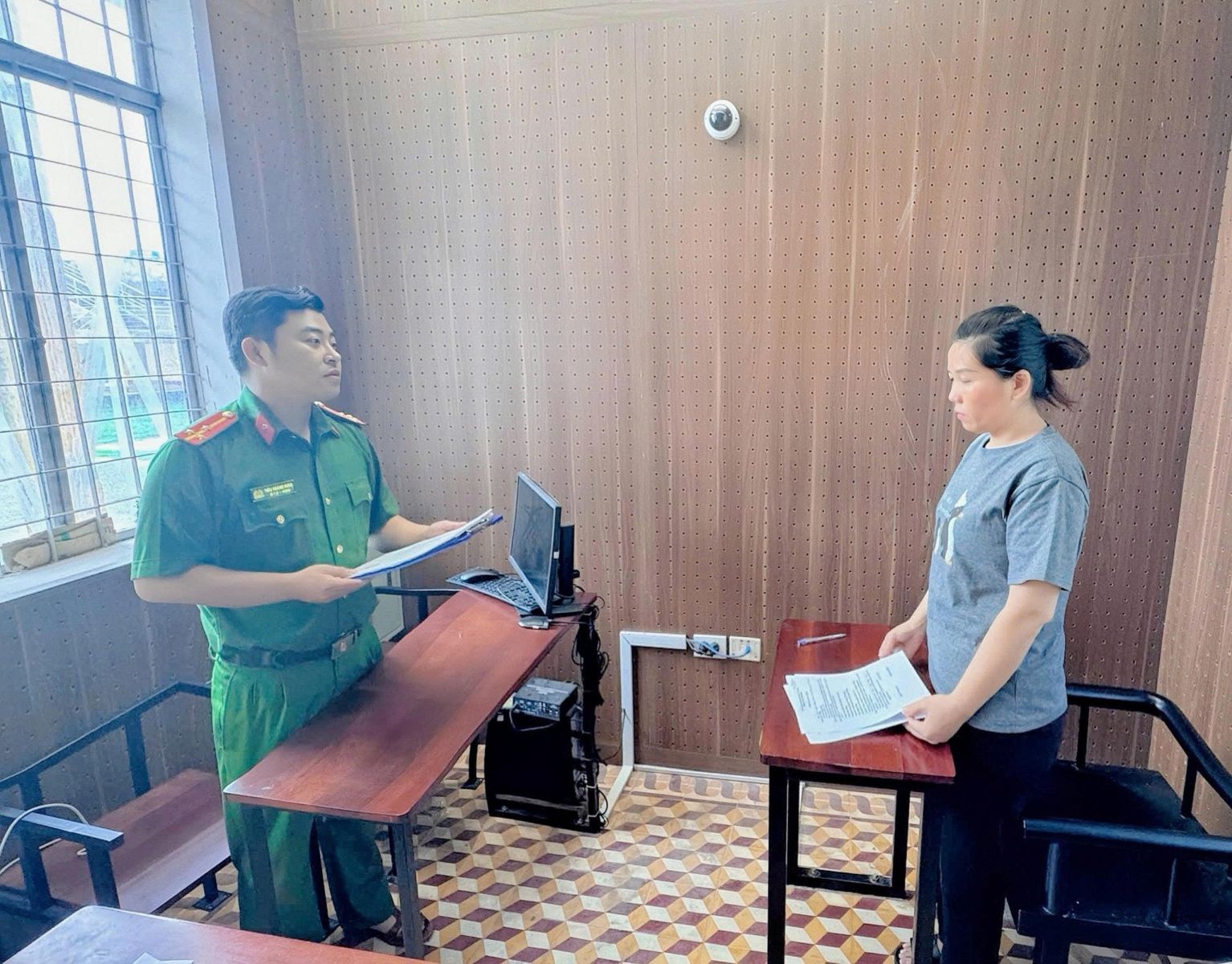 Khởi tố gi&aacute;m đốc Phạm Thị Minh L&yacute; v&agrave; kế to&aacute;n trưởng Nguyễn Thị Như &Yacute;- Ảnh 3.