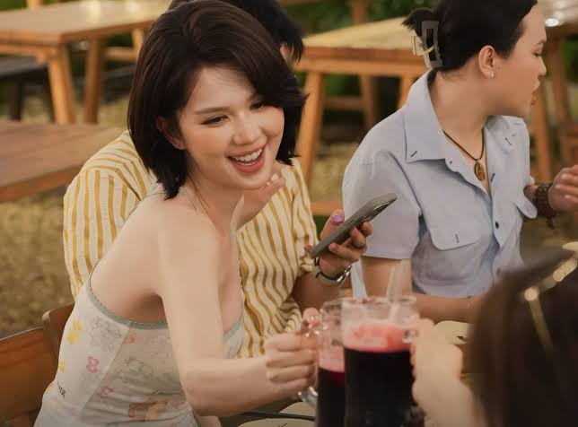 Chân dài Vbiz mở nhà hàng ở TP.HCM, sau 2 năm phải thông báo tạm dừng- Ảnh 2.