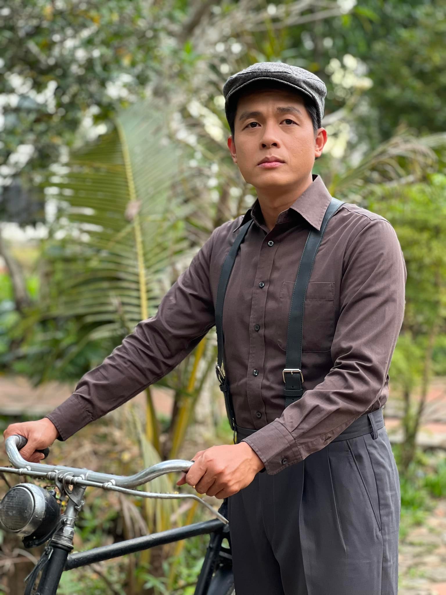 Nam diễn vi&ecirc;n đ&igrave;nh đ&aacute;m mở xe c&agrave; ph&ecirc; tr&ecirc;n đường B&ugrave;i Đ&igrave;nh Tu&yacute;, phường B&igrave;nh Thạnh- Ảnh 5.
