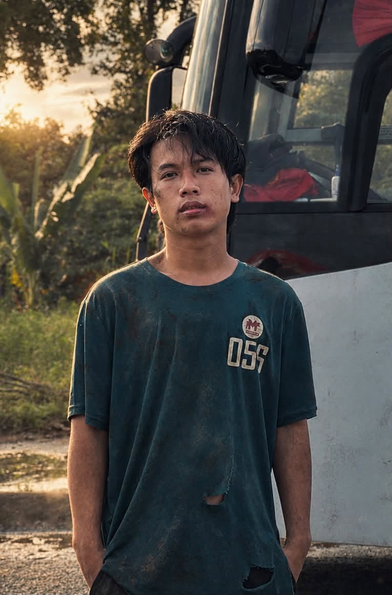 Ch&agrave;ng trai đăng k&iacute; l&agrave;m lơ xe rồi bị lừa v&agrave;o trại bu&ocirc;n người: &ldquo;Đ&atilde; bị bọn ch&uacute;ng nhắm v&agrave;o l&agrave; kh&ocirc;ng tho&aacute;t được&rdquo;- Ảnh 1.