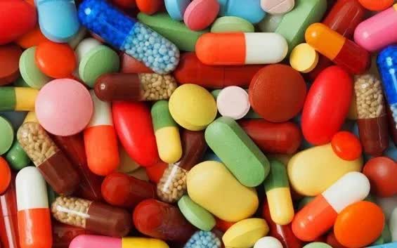 Cảnh gi&aacute;c với nguy cơ dị ứng thuốc khi giao m&ugrave;a - Ảnh 1.