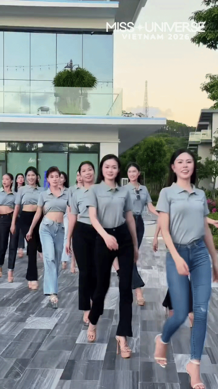 V&igrave; sao c&aacute;c th&iacute; sinh Miss Universe Việt Nam bị n&oacute;i giống "d&agrave;n c&ocirc;ng nh&acirc;n tan ca"?- Ảnh 3.