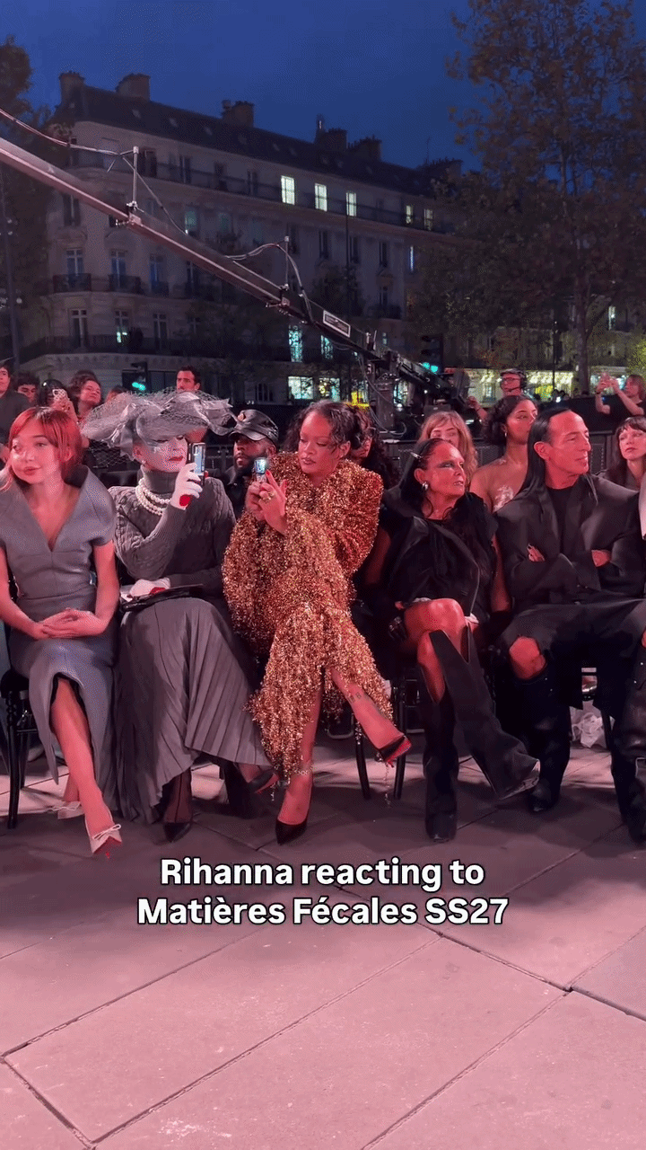 Rihanna thản nhi&ecirc;n đến muộn 63 ph&uacute;t, hơn 500 kh&aacute;ch mời show thời trang phải chờ- Ảnh 1.
