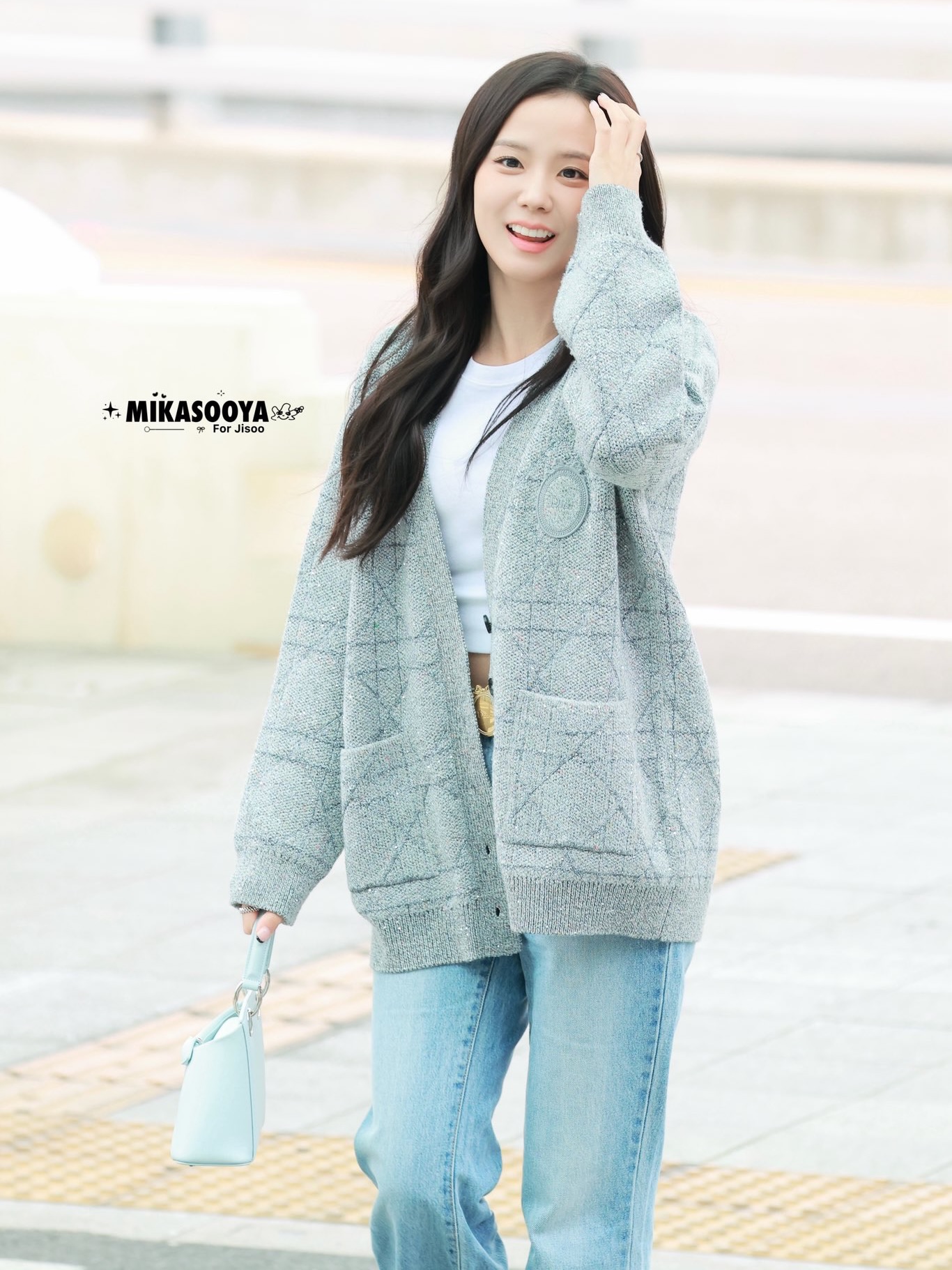 Trước giờ G show Dior: Jisoo (BLACKPINK) đau buồn v&igrave; mất m&aacute;t người th&acirc;n y&ecirc;u- Ảnh 1.