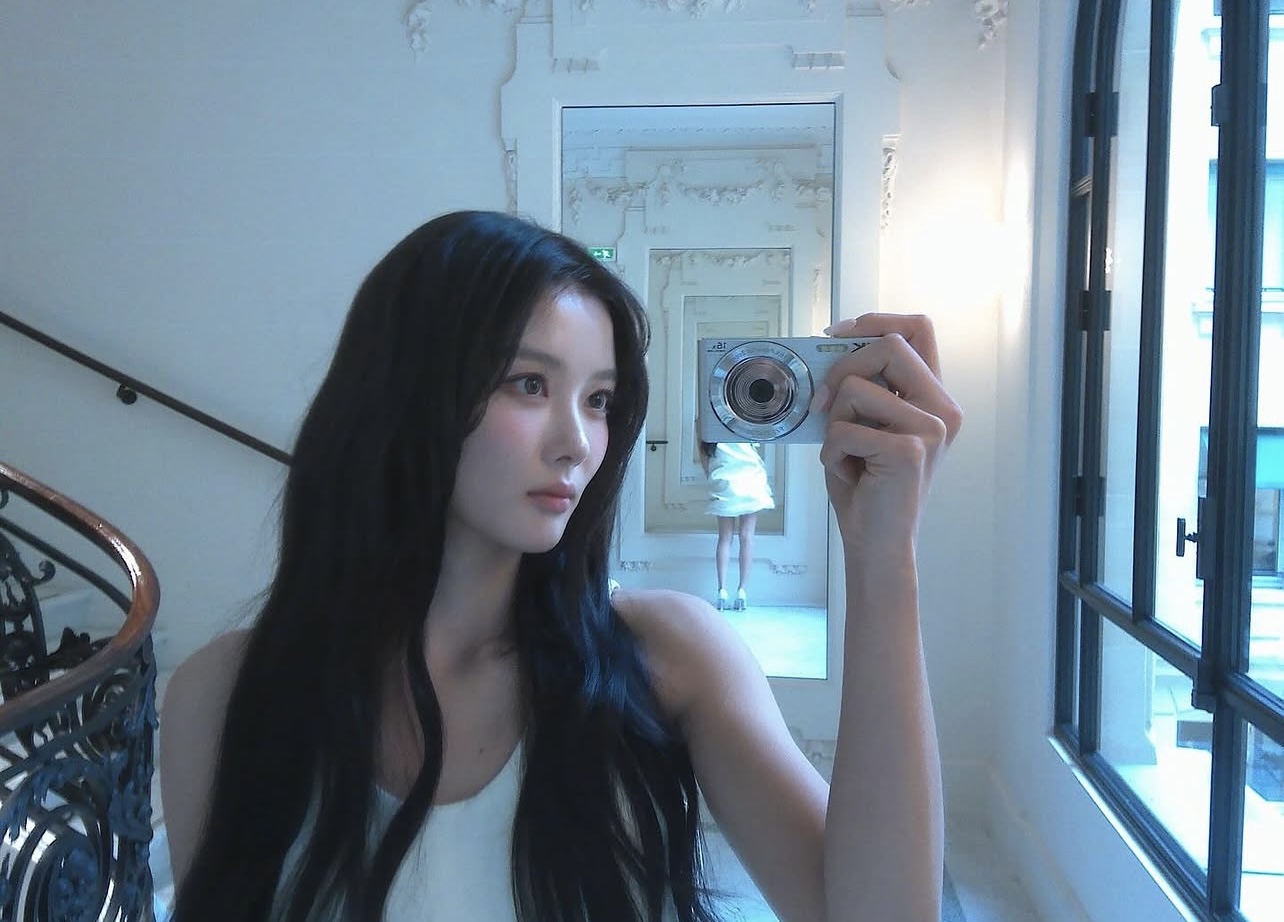 V&igrave; sao một việc l&agrave;m buổi s&aacute;ng gi&uacute;p Kim Yoo Jung thu gọn mặt?- Ảnh 4.