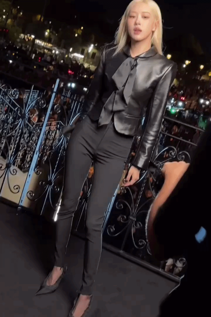 Ros&eacute; b&ugrave;ng nổ "b&aacute; kh&iacute;", mợ chảnh Jun Ji Hyun xuất sắc hơn mong đợi nhờ nền văn minh Saint Laurent- Ảnh 2.